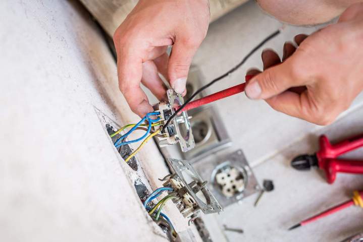 Réparations électriques à Ondres